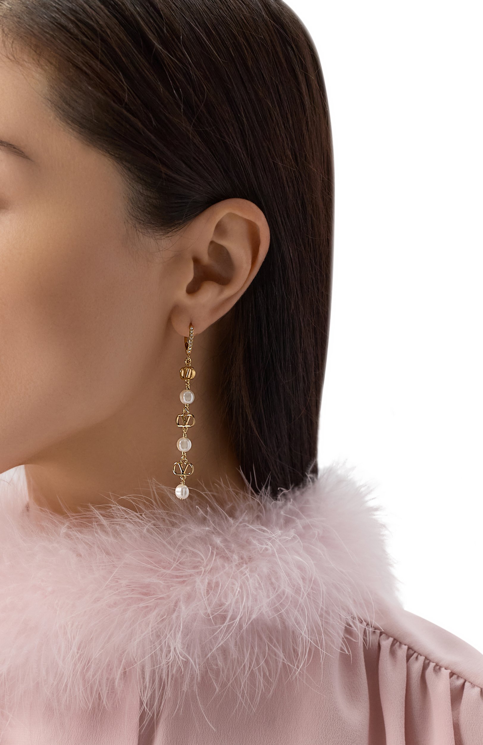 Серьги VALENTINO золотого цвета по цене 69950 руб., арт. 9W2J0CD3/QVS, фото 2 Серьги VALENTINO, арт. 9W2J0CD3/QVS, фото 2