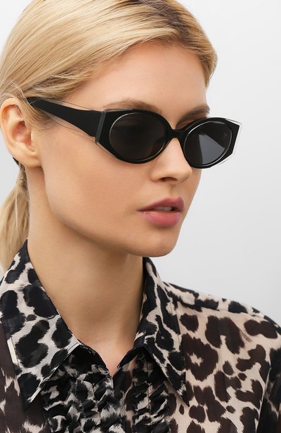 Солнцезащитные очки MATTHEW WILLIAMSON черного цвета по цене 29950 руб., арт. MW249C1 SUN, фото 2 Солнцезащитные очки MATTHEW WILLIAMSON, арт. MW249C1 SUN, фото 2