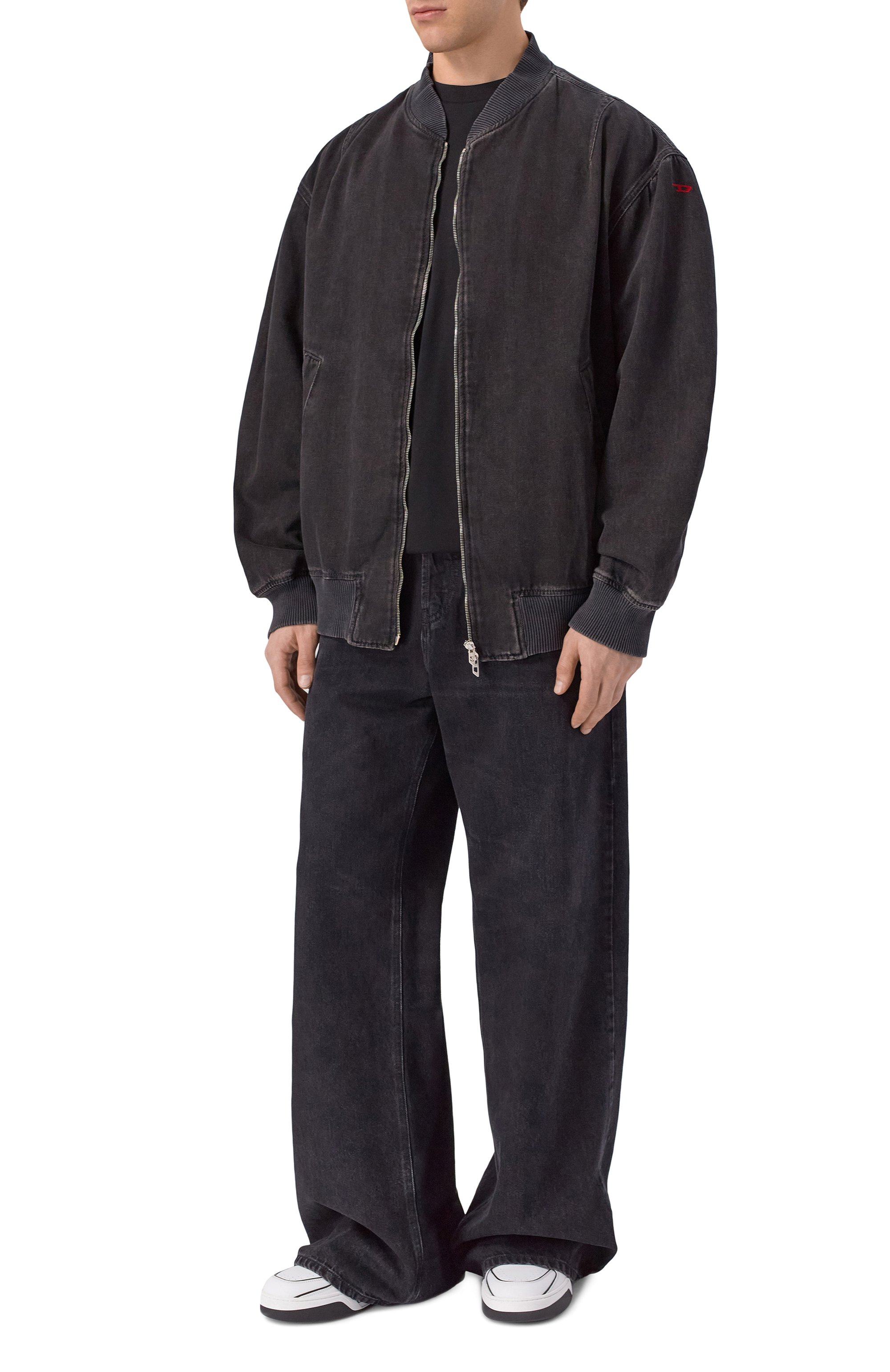 Хлопковая футболка COMME DES FUCKDOWN черного цвета по цене 8710 руб., арт. CFABW01668, фото 2 Хлопковая футболка COMME DES FUCKDOWN, арт. CFABW01668, фото 2