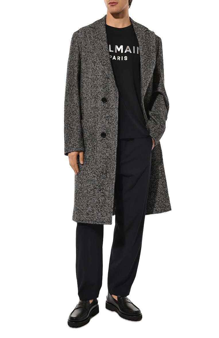 Мужская хлопковая футболка BALMAIN темно-синего цвета, арт. AH1EF000BB29 | Фото 2 (Материал внешний: Хлопок; Рукава: Короткие; Длина (для топов): Стандартные; Стили: Кэжуэл; Принт: С принтом; Мужское Кросс-КТ: Футболка-одежда; Кросс-КТ: Джерси)
