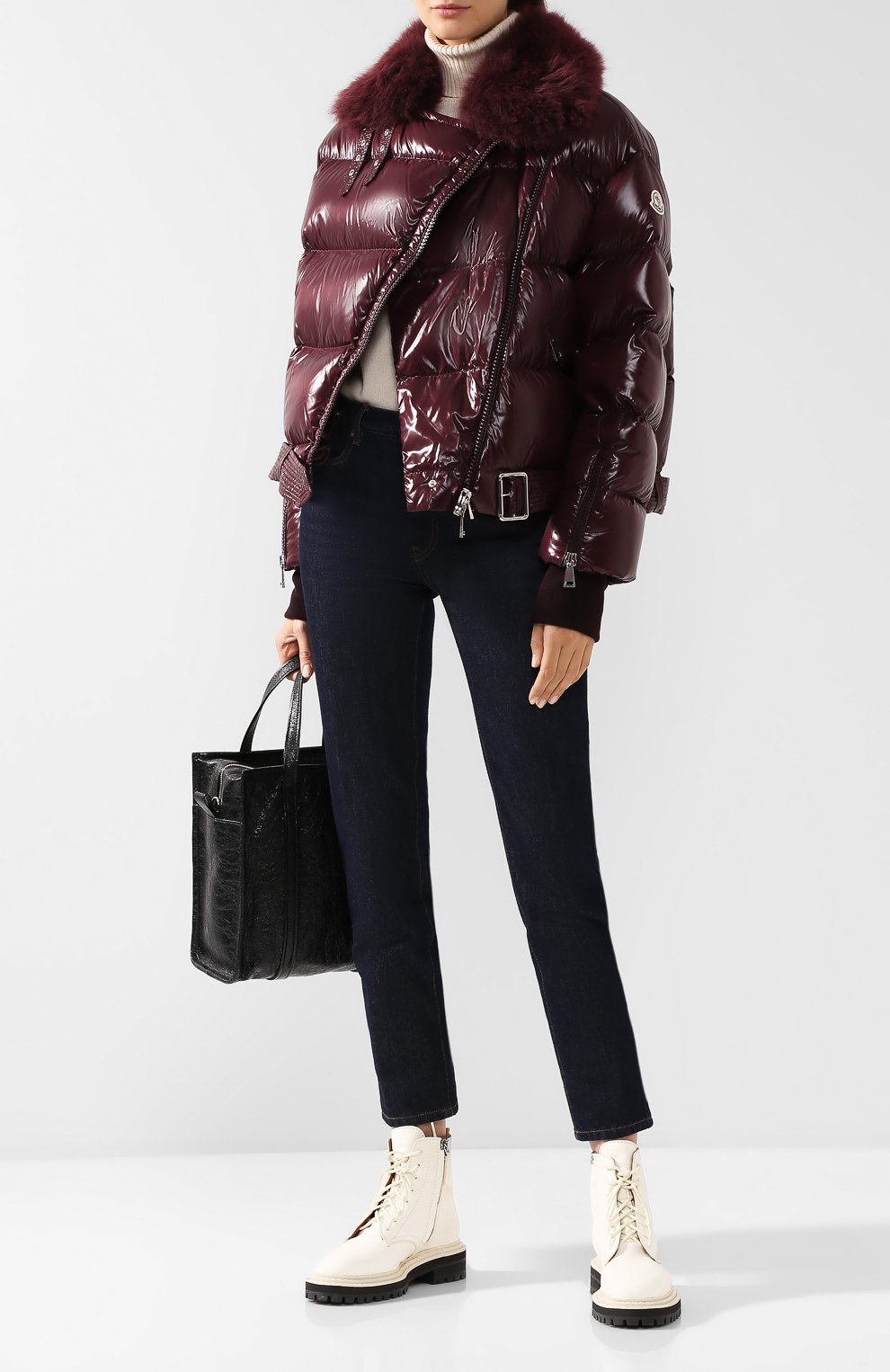 Стеганый пуховик с меховым воротником MONCLER, арт. D2-093-46395-15-68950, фото 2