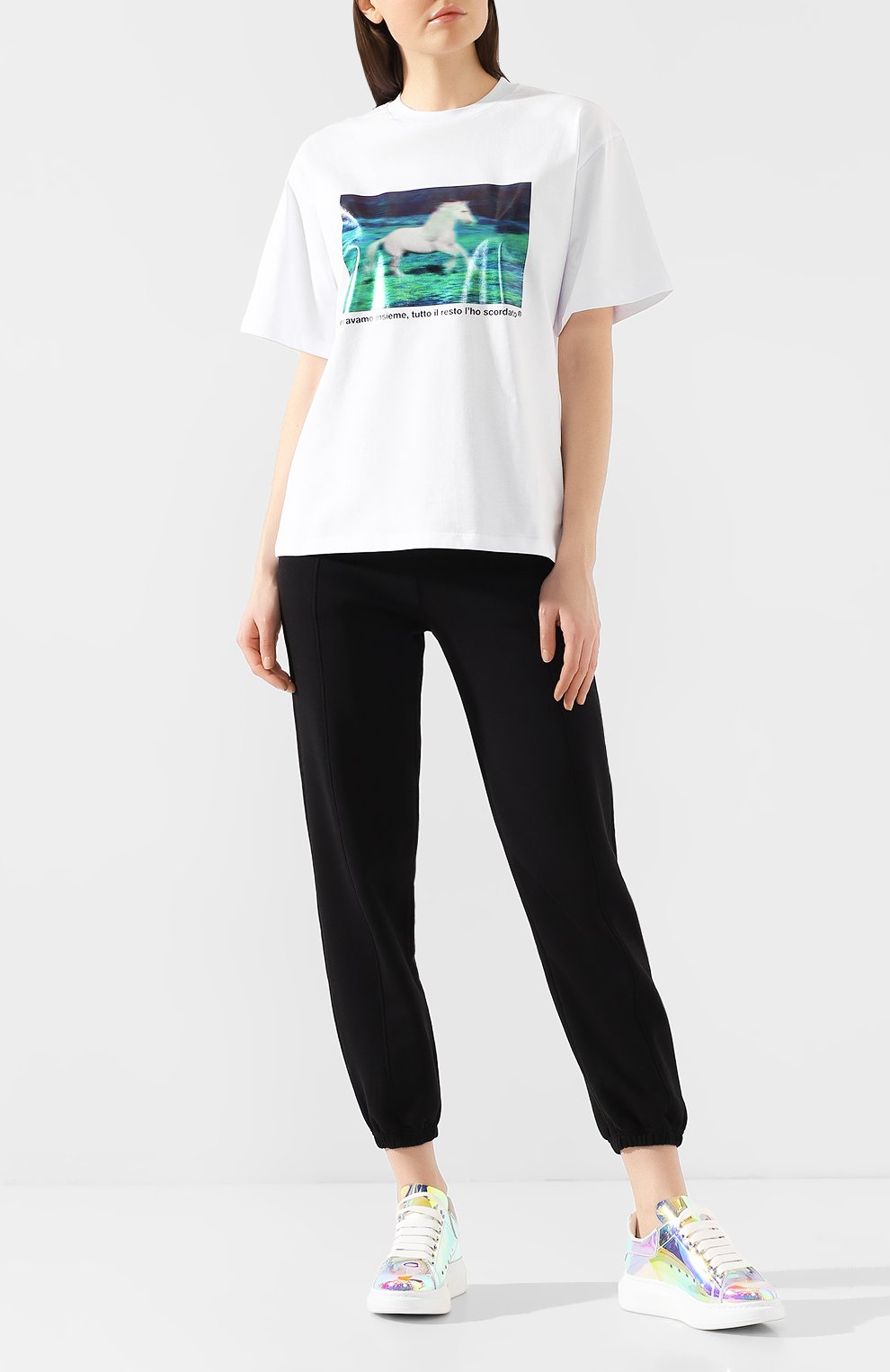 Хлопковая футболка MSGM белого цвета по цене 13450 руб., арт. 2841MDM216 207298, фото 2 Хлопковая футболка MSGM, арт. 2841MDM216 207298, фото 2