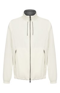 Светло-желтый