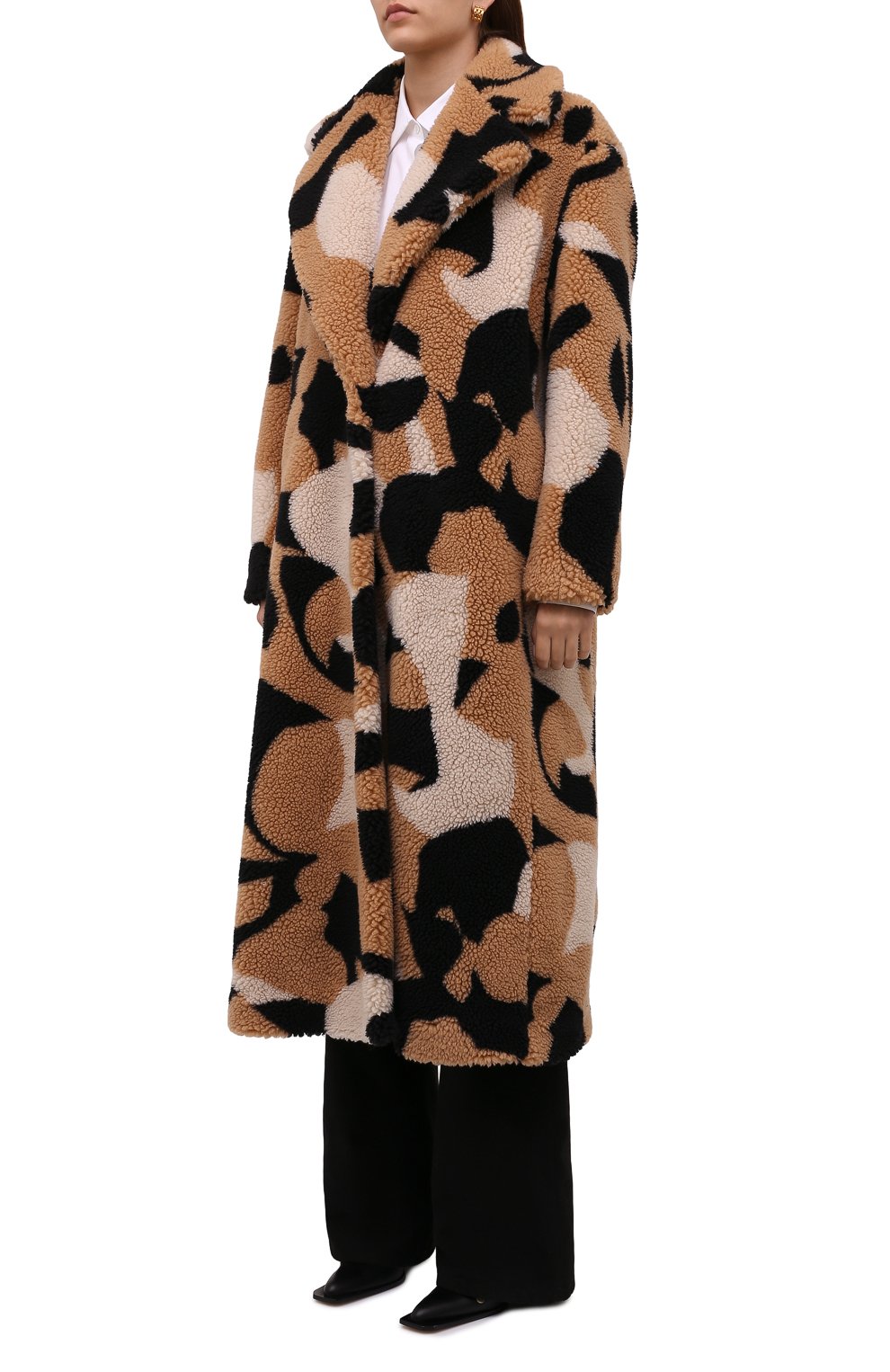 Шуба из экомеха BOSS бежевого цвета по цене 116500 руб., арт. 50458640, фото 3 Шуба из экомеха BOSS, арт. 50458640, фото 3