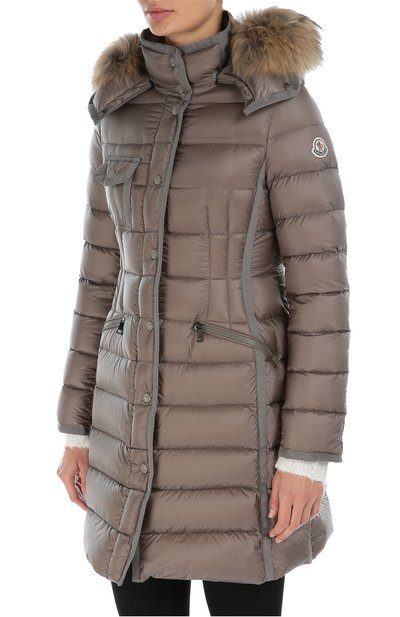 Приталенный стеганый пуховик с меховой отделкой капюшона MONCLER, арт. B2-093-49900-15-53048, фото 3