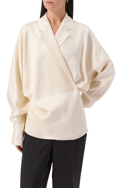 Блузка из вискозы TOTEME кремового цвета по цене 84850 руб., арт. 253-WRT0543-FB0382, фото 3 Блузка из вискозы TOTEME, арт. 253-WRT0543-FB0382, фото 3