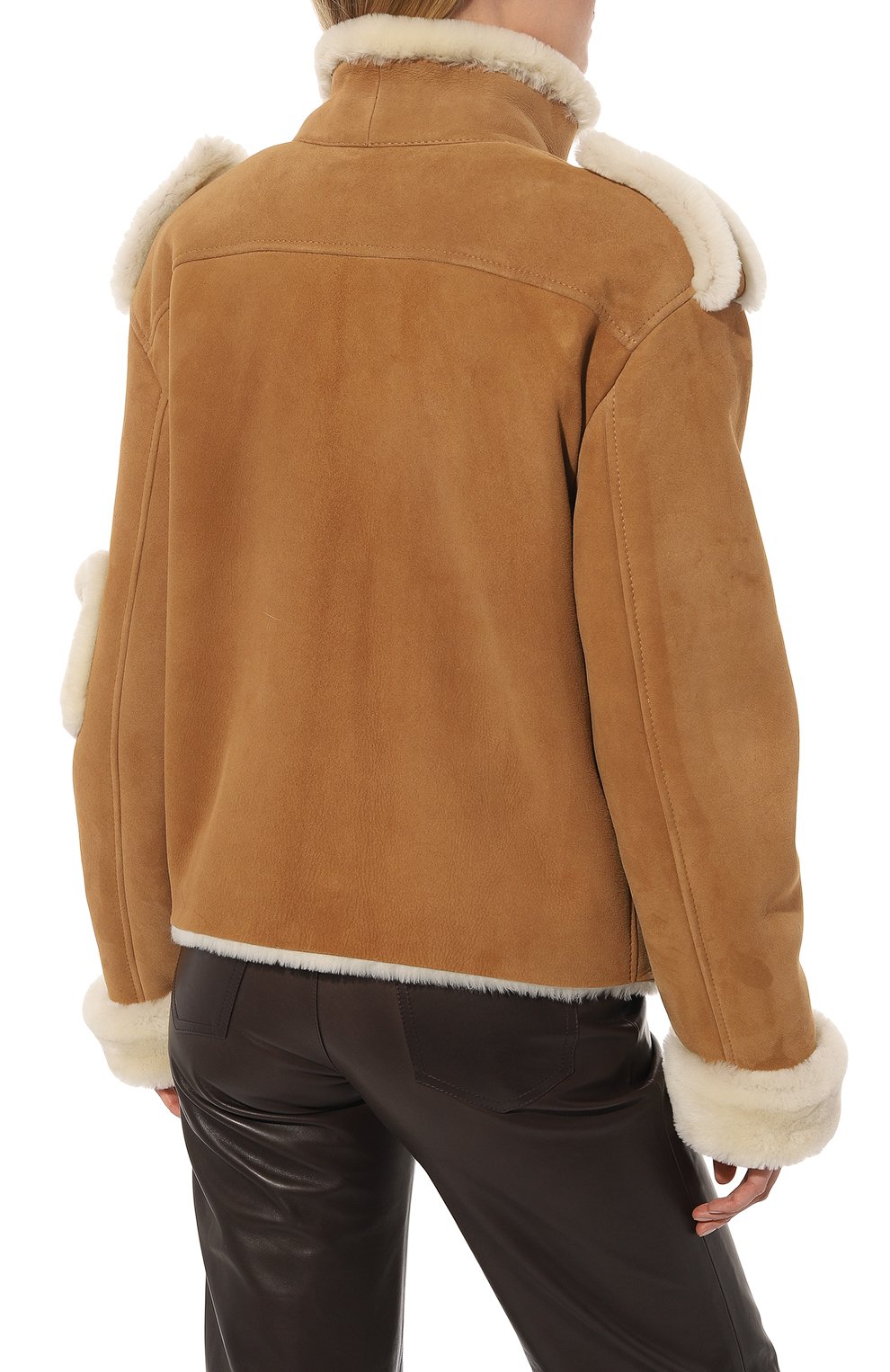 Дубленка из овчины JULIA DILUA бежевого цвета по цене 400000 руб., арт. 2022-0062, фото 4 Дубленка из овчины JULIA DILUA, арт. 2022-0062, фото 4