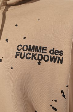 Мужской хлопковое худи COMME DES FUCKDOWN бежевого цвета, арт. CDFD3168 | Фото 5 (Рукава: Длинные; Длина (для топов): Стандартные; Принт: С принтом; Мужское Кросс-КТ: Худи-одежда; Материал сплава: Проставлено; Материал внешний: Хлопок; Стили: Спорт-шик; Драгоценные камни: Проставлено)