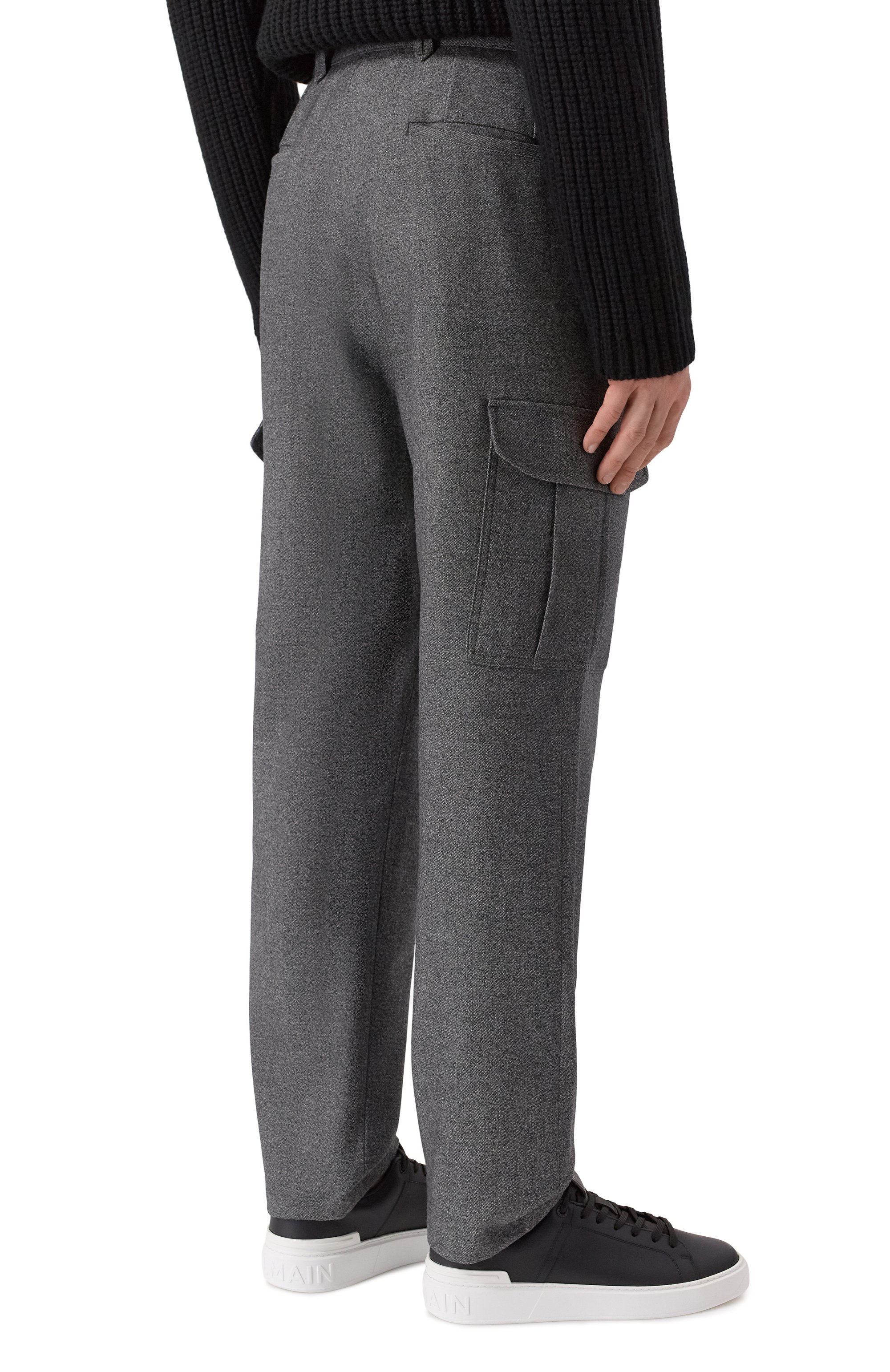 Шерстяные брюки-карго BRIONI темно-серого цвета по цене 172000 руб., арт. RP3T0M/0AA0C, фото 4 Шерстяные брюки-карго BRIONI, арт. RP3T0M/0AA0C, фото 4