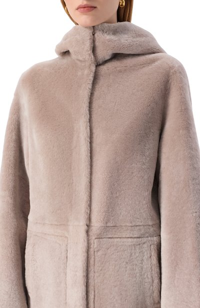 Двусторонняя дубленка из овчины SIMONETTA RAVIZZA светло-бежевого цвета по цене 517000 руб., арт. F05C0170H21, фото 5 Двусторонняя дубленка из овчины SIMONETTA RAVIZZA, арт. F05C0170H21, фото 5