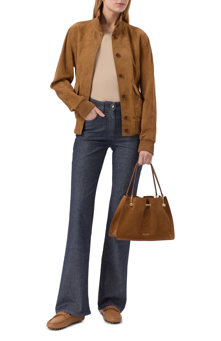 Женская сумка GIORGIO ARMANI коричневого цвета, арт. GW000836/AF14186 | Фото 7 (Размер: medium; Материал: Натуральная кожа, Натуральная замша; Автоматизация состава: Проставлено; Автоматизация ТО: Проставлено)