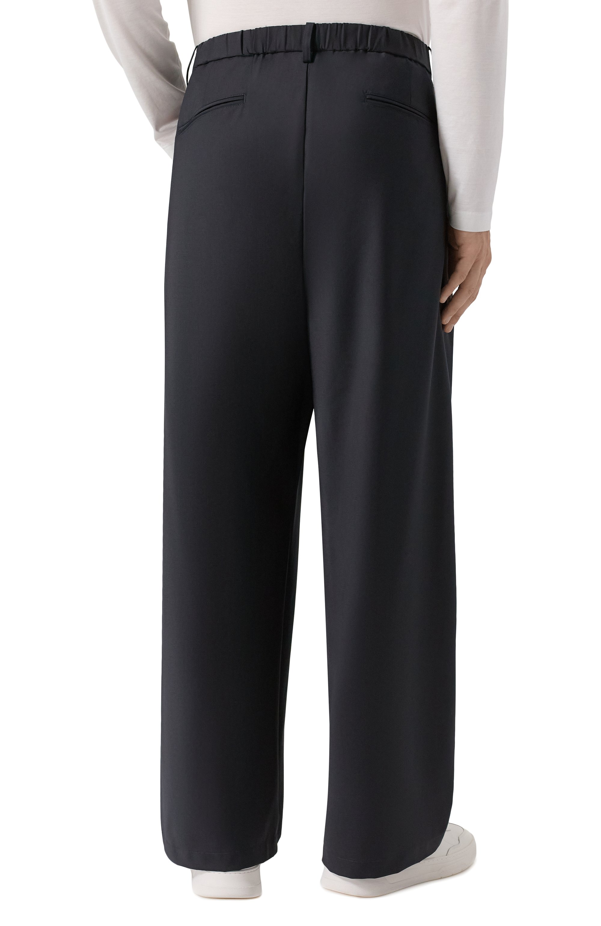 Брюки ATTACHMENT темно-синего цвета по цене 61800 руб., арт. AP51-006, фото 4 Брюки ATTACHMENT, арт. AP51-006, фото 4