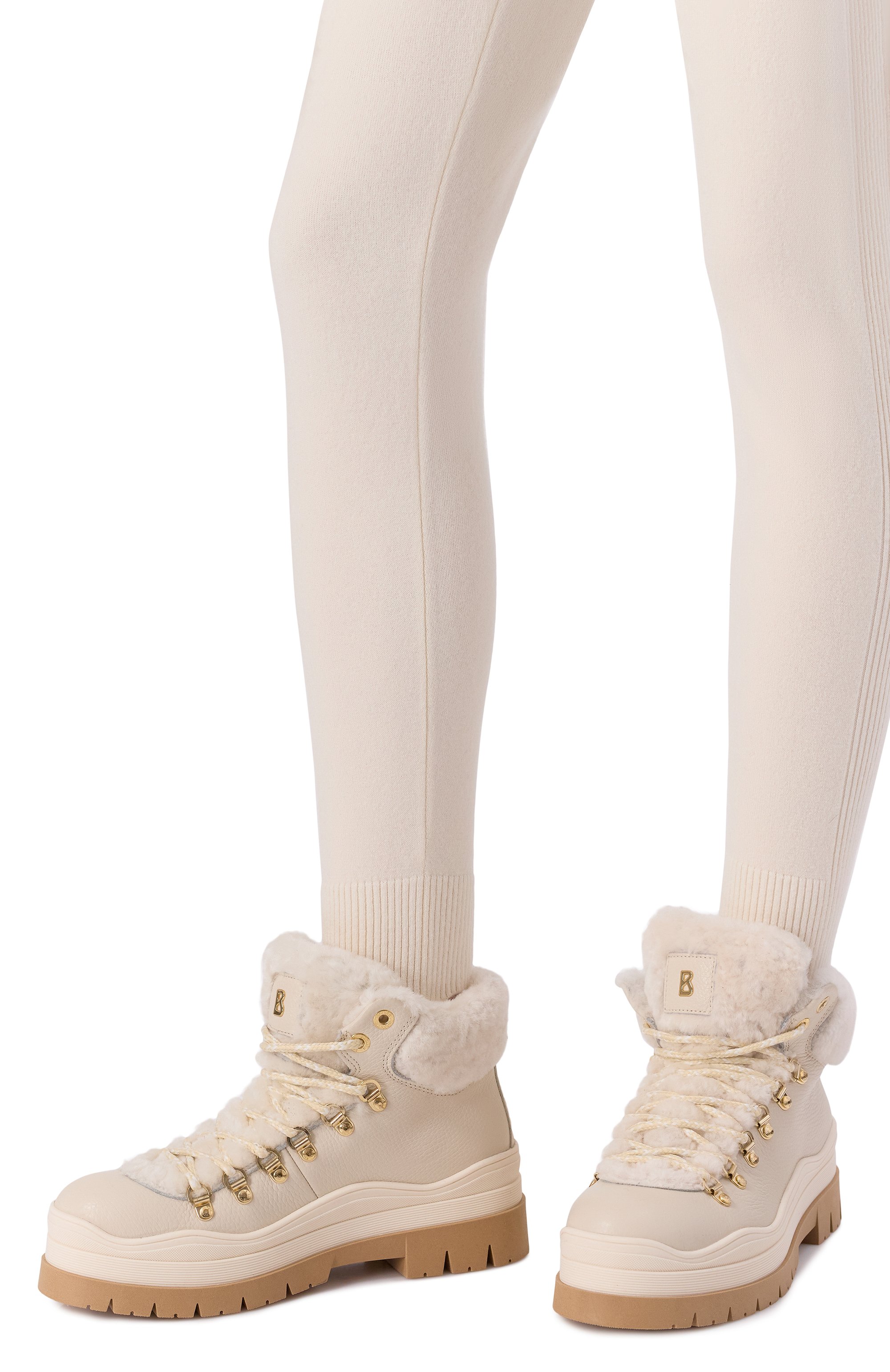 Кожаные ботинки arosa BOGNER кремового цвета по цене 59450 руб., арт. 22544213, фото 2 Кожаные ботинки arosa BOGNER, арт. 22544213, фото 2