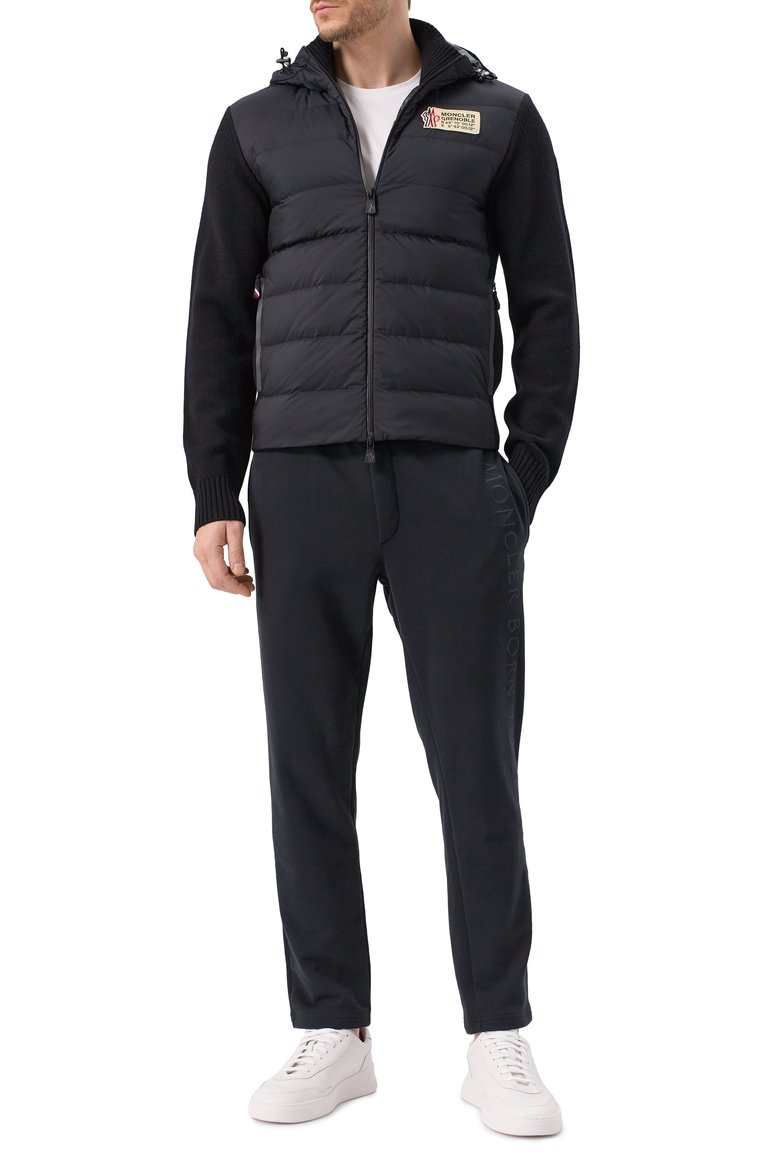 Мужской комбинированный кардиган MONCLER GRENOBLE черного цвета, арт. 9B000-15-M1122 | Фото 2 (Материал внешний: Шерсть; Материал утеплителя: Пух и перо; Рукава: Длинные; Материал сплава: Проставлено; Драгоценные камни: Проставлено; Длина (для топов): Стандартные; Материал подклада: Синтетический материал; Стили: Кэжуэл; Мужское Кросс-КТ: Кардиган-одежда)