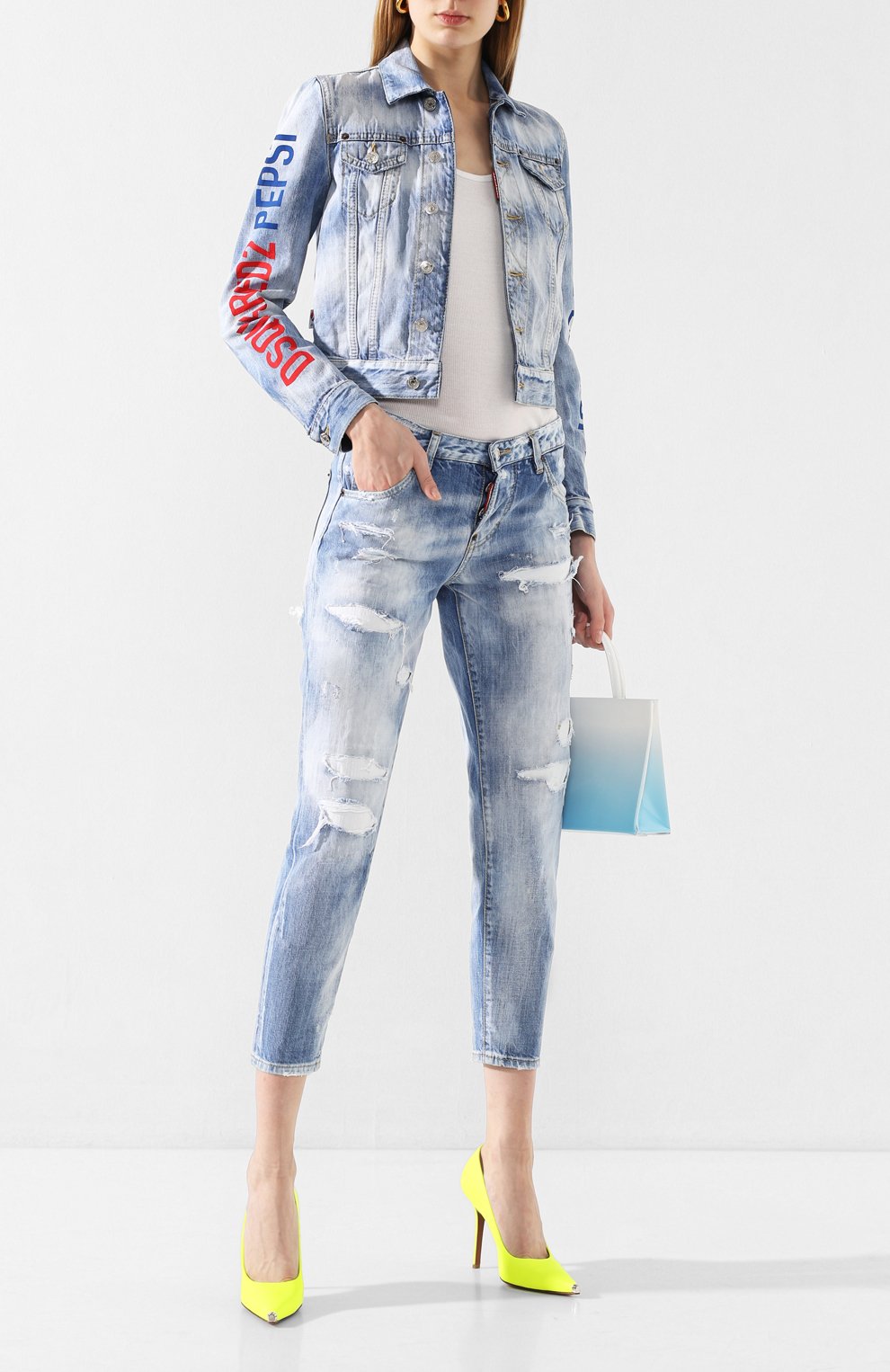 Джинсовая куртка DSQUARED2 синего цвета по цене 62300 руб., арт. S73AM0334/S30309, фото 2 Джинсовая куртка DSQUARED2, арт. S73AM0334/S30309, фото 2