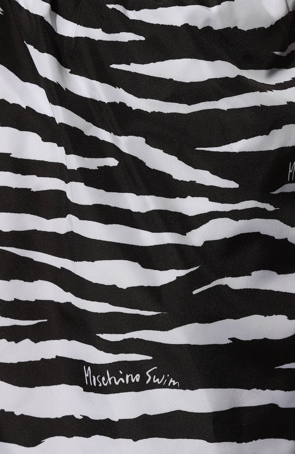 Плавки-шорты MOSCHINO черно-белого цвета по цене 13550 руб., арт. A4218/9312, фото 4 Плавки-шорты MOSCHINO, арт. A4218/9312, фото 4