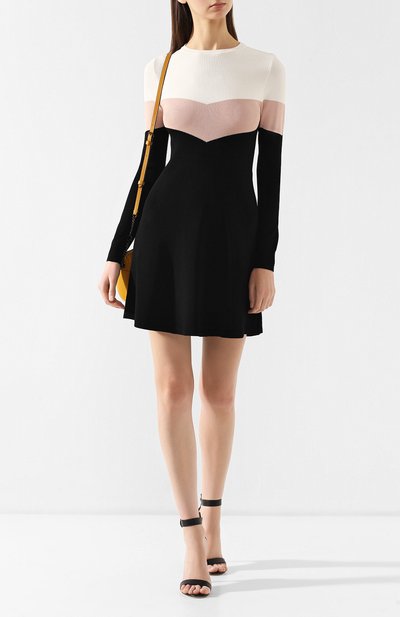 Платье из вискозы REDVALENTINO разноцветного цвета по цене 38750 руб., арт. RR3KDA06/QYX, фото 2 Платье из вискозы REDVALENTINO, арт. RR3KDA06/QYX, фото 2