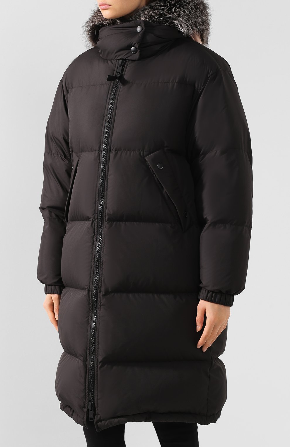 Пуховик YS ARMY PARIS черного цвета по цене 199500 руб., арт. 20WFM02010F67W, фото 3 Пуховик YS ARMY PARIS, арт. 20WFM02010F67W, фото 3