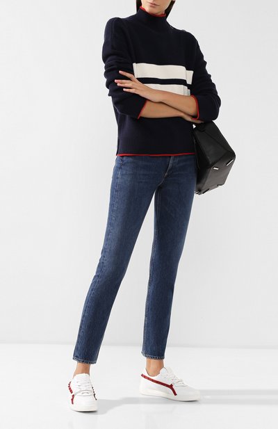 Кожаные кеды rockstud armour VALENTINO белого цвета по цене 59700 руб., арт. RW2S0K87/XJU, фото 2 Кожаные кеды rockstud armour VALENTINO, арт. RW2S0K87/XJU, фото 2