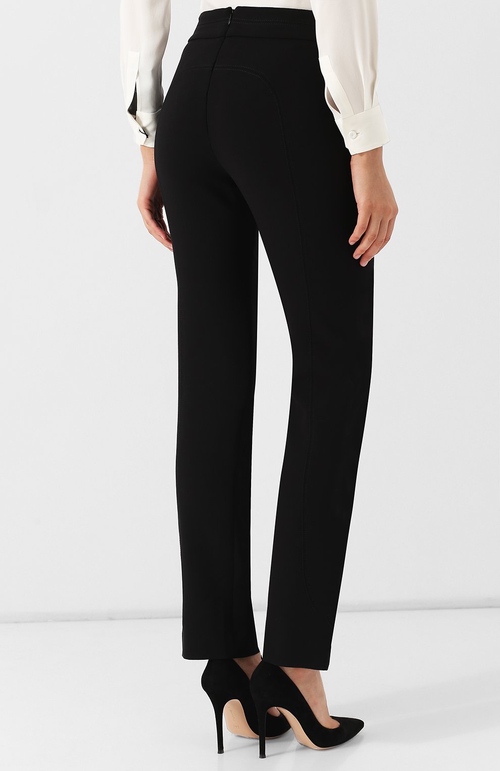 Однотонные шерстяные брюки GIORGIO ARMANI черного цвета по цене 113500 руб., арт. 8WHPP00R/T001J, фото 4 Однотонные шерстяные брюки GIORGIO ARMANI, арт. 8WHPP00R/T001J, фото 4