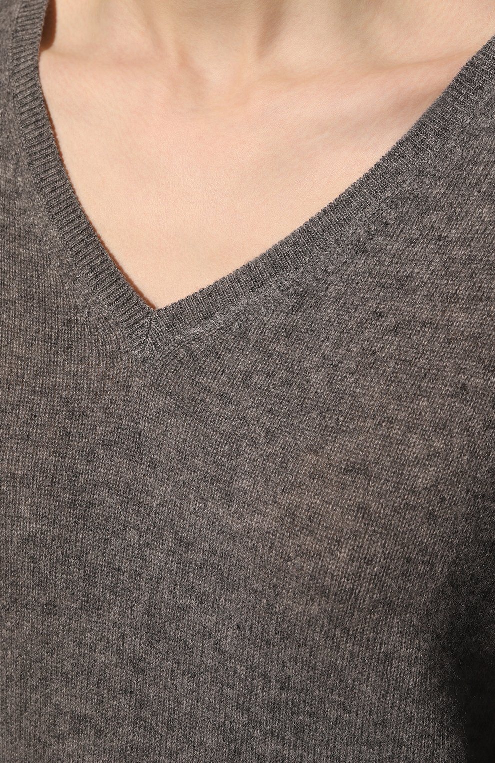 Пуловер TEGIN серого цвета по цене 48600 руб., арт. CWM18-025, фото 5 Пуловер TEGIN, арт. CWM18-025, фото 5