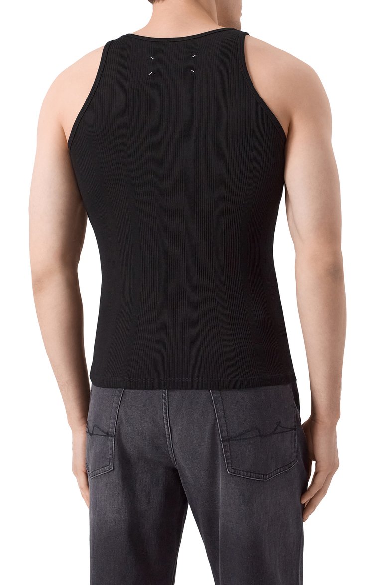 Мужского майка MAISON MARGIELA черного цвета, арт. S50NL0049/M20060 | Фото 4 (Материал внешний: Хлопок; Стили: Минимализм; Мужское Кросс-КТ: Футболка-одежда; Региональные ограничения белый список (Axapta Mercury): Не проставлено; Нос: Не проставлено; Рукава: Без рукавов)