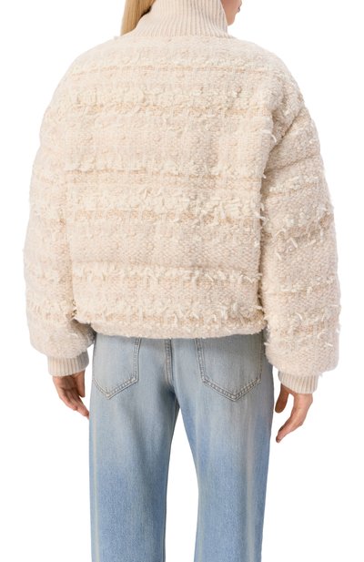 Пуховик AND THE BRAND бежевого цвета по цене 146440 руб., арт. W26-C003-1002-102, фото 4 Пуховик AND THE BRAND, арт. W26-C003-1002-102, фото 4