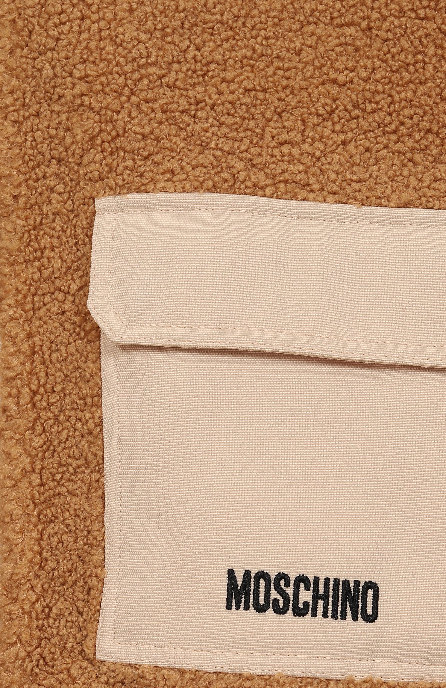 Куртка из экомеха MOSCHINO светло-коричневого цвета по цене 36600 руб., арт. HUA008/LIA00/10-14, фото 3 Куртка из экомеха MOSCHINO, арт. HUA008/LIA00/10-14, фото 3