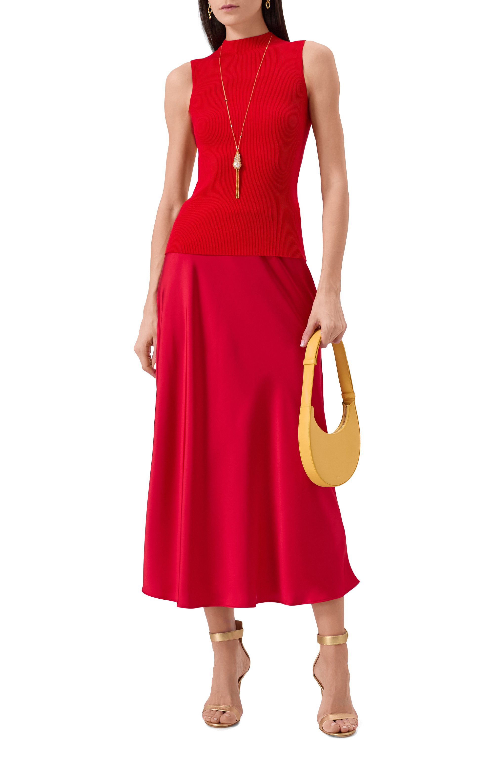 Топ из вискозы BOSS красного цвета по цене 19950 руб., арт. 50473237, фото 2 Топ из вискозы BOSS, арт. 50473237, фото 2