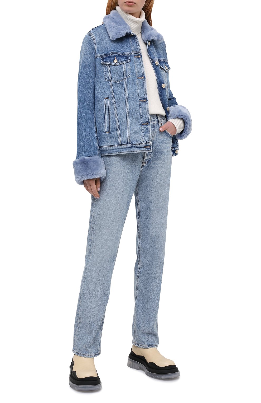 Джинсовая куртка 7 FOR ALL MANKIND голубого цвета по цене 33450 руб., арт. JSCMK8500P, фото 2 Джинсовая куртка 7 FOR ALL MANKIND, арт. JSCMK8500P, фото 2