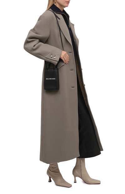 Кожаный чехол shopping для телефона BALENCIAGA черного цвета по цене 95650 руб., арт. 593826/0AI2N, фото 3 Кожаный чехол shopping для телефона BALENCIAGA, арт. 593826/0AI2N, фото 3