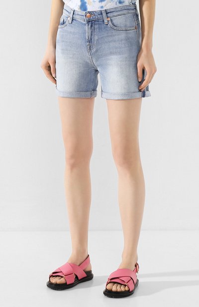 Джинсовые шорты 7 FOR ALL MANKIND голубого цвета по цене 11650 руб., арт. JSWUA500IH, фото 3 Джинсовые шорты 7 FOR ALL MANKIND, арт. JSWUA500IH, фото 3