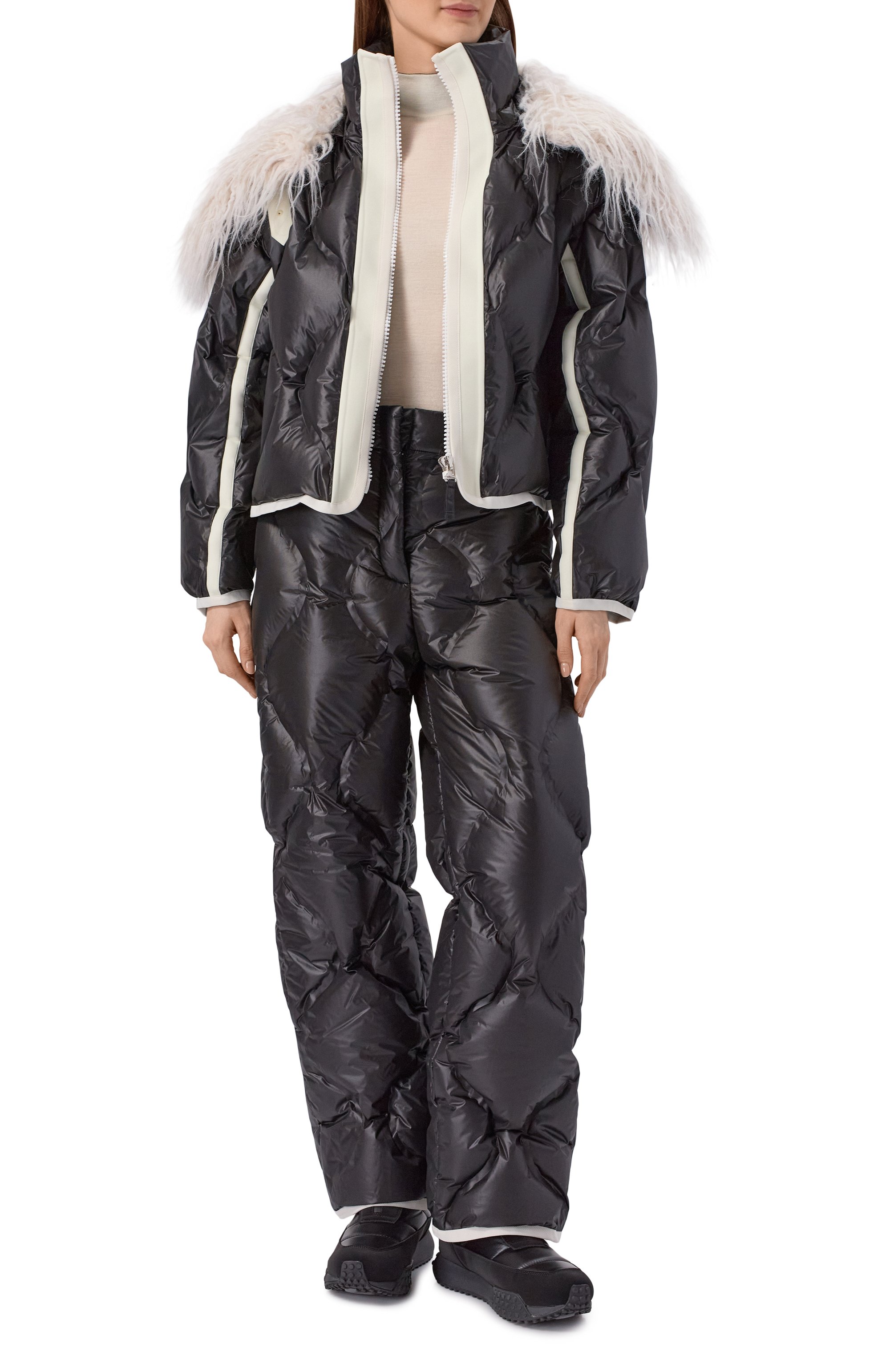 Пуховые брюки JET SET черного цвета по цене 112000 руб., арт. 2521/120020/SAMPLE, фото 2 Пуховые брюки JET SET, арт. 2521/120020/SAMPLE, фото 2