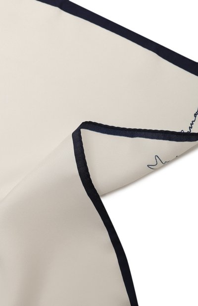 Шелковый платок GIORGIO ARMANI кремового цвета по цене 10950 руб., арт. 360023/2F965, фото 2 Шелковый платок GIORGIO ARMANI, арт. 360023/2F965, фото 2
