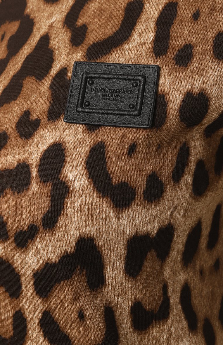 Женский хлопковый топ DOLCE & GABBANA леопардового цвета, арт. F8S17T/FS78S | Фото 6 (Рукава: Короткие; Длина (для топов): Стандартные; Стили: Кэжуэл; Материал внешний: Хлопок; Автоматизация ТО: Проставлено; Автоматизация состава: Проставлено; Размерность: Идёт в размер; Re-sync: On)