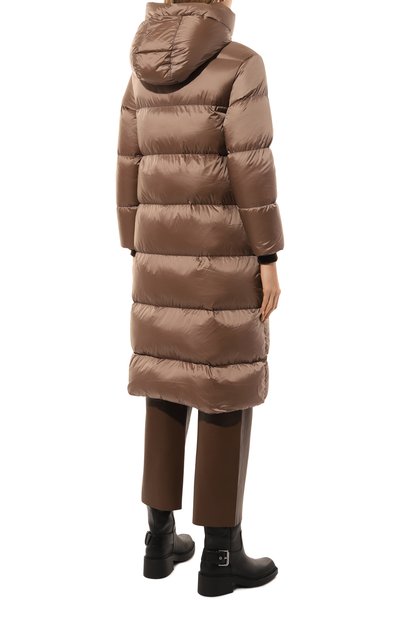 Пуховик HETREGO светло-коричневого цвета по цене 66450 руб., арт. 8N605/KAREN, фото 4 Пуховик HETREGO, арт. 8N605/KAREN, фото 4