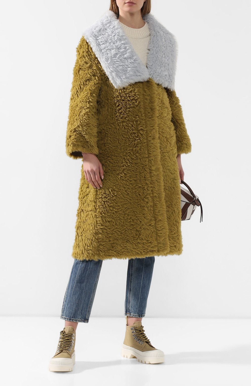 Шуба из экомеха VIKA GAZINSKAYA, арт. FW18 -2219, фото 2