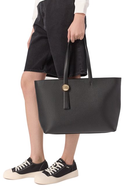 Женская сумка-тоут sfera large FURLA черного цвета, арт. WB01353/HSF000 | Фото 2 (Драгоценные камни: Проставлено; Размер: large; Материал: Натуральная кожа; Материал сплава: Проставлено)
