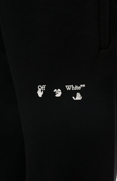 Женские хлопковые джоггеры OFF-WHITE черного цвета, арт. 0WCH006C99JER001 | Фото 5 (Длина (брюки, джинсы): Стандартные; Женское Кросс-КТ: Брюки-одежда, Джоггеры - брюки; Силуэт Ж (брюки и джинсы): Джоггеры; Материал сплава: Проставлено; Материал внешний: Хлопок; Стили: Спорт-шик; Драгоценные камни: Проставлено)