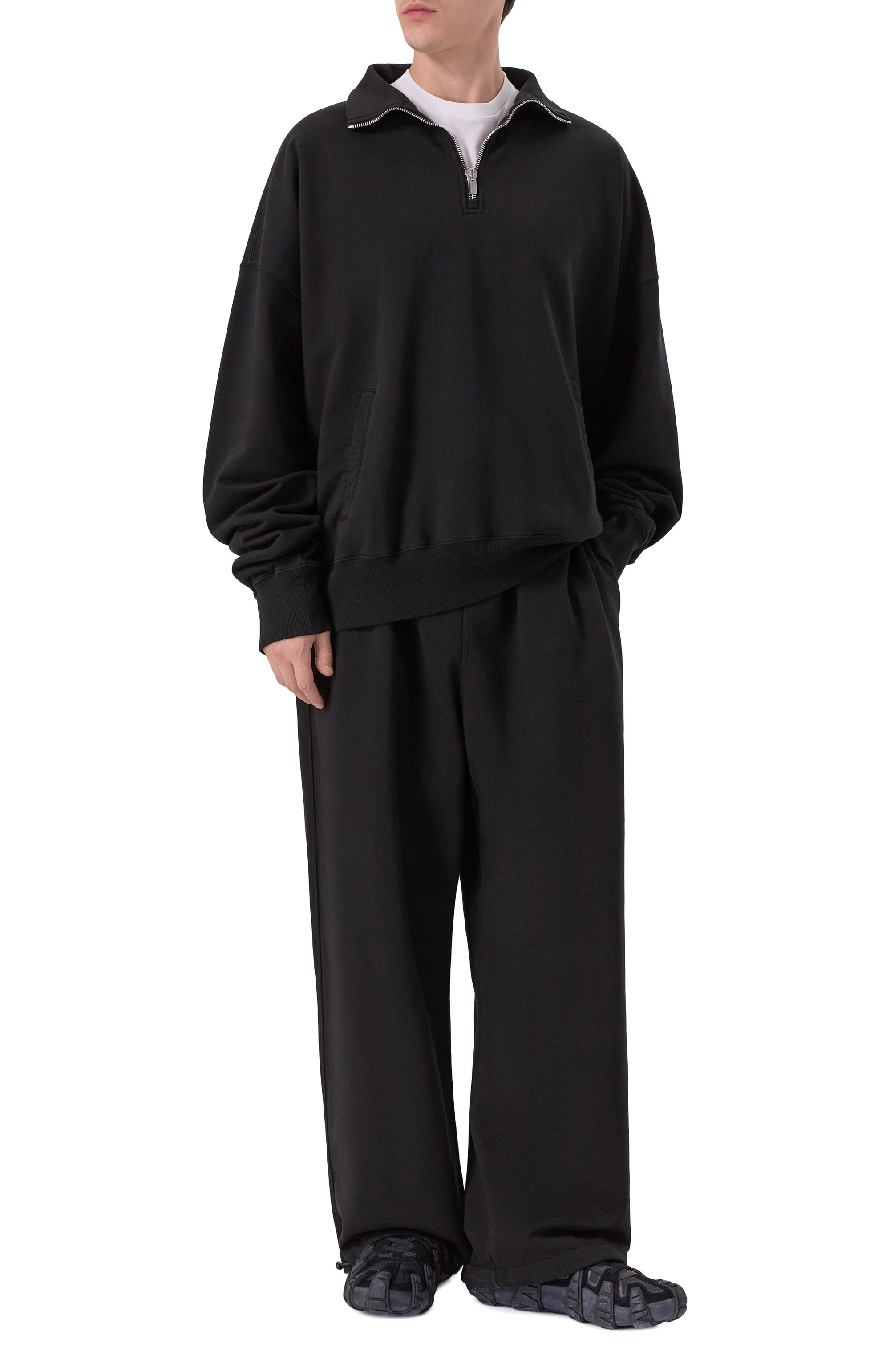 Комбинированные кроссовки s-d-griffe DIESEL черного цвета по цене 42950 руб., арт. Y03642/P8409, фото 2 Комбинированные кроссовки s-d-griffe DIESEL, арт. Y03642/P8409, фото 2