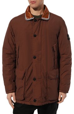 Мужская утепленная куртка STONE ISLAND коричневого цвета, арт. 751543732 | Фото 3 (Кросс-КТ: Куртка; Рукава: Длинные; Длина (верхняя одежда): До середины бедра; Материал внешний: Синтетический материал; Мужское Кросс-КТ: утепленные куртки; Материал сплава: Проставлено; Материал подклада: Синтетический материал; Драгоценные камни: Проставлено; Стили: Кэжуэл)