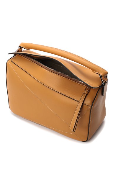 Сумка puzzle LOEWE бежевого цвета по цене 329000 руб., арт. 326.77AC41, фото 4 Сумка puzzle LOEWE, арт. 326.77AC41, фото 4