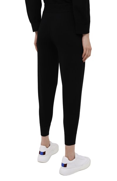 Джоггеры из вискозы STELLA MCCARTNEY черного цвета по цене 85150 руб., арт. 244734/S2253, фото 4 Джоггеры из вискозы STELLA MCCARTNEY, арт. 244734/S2253, фото 4