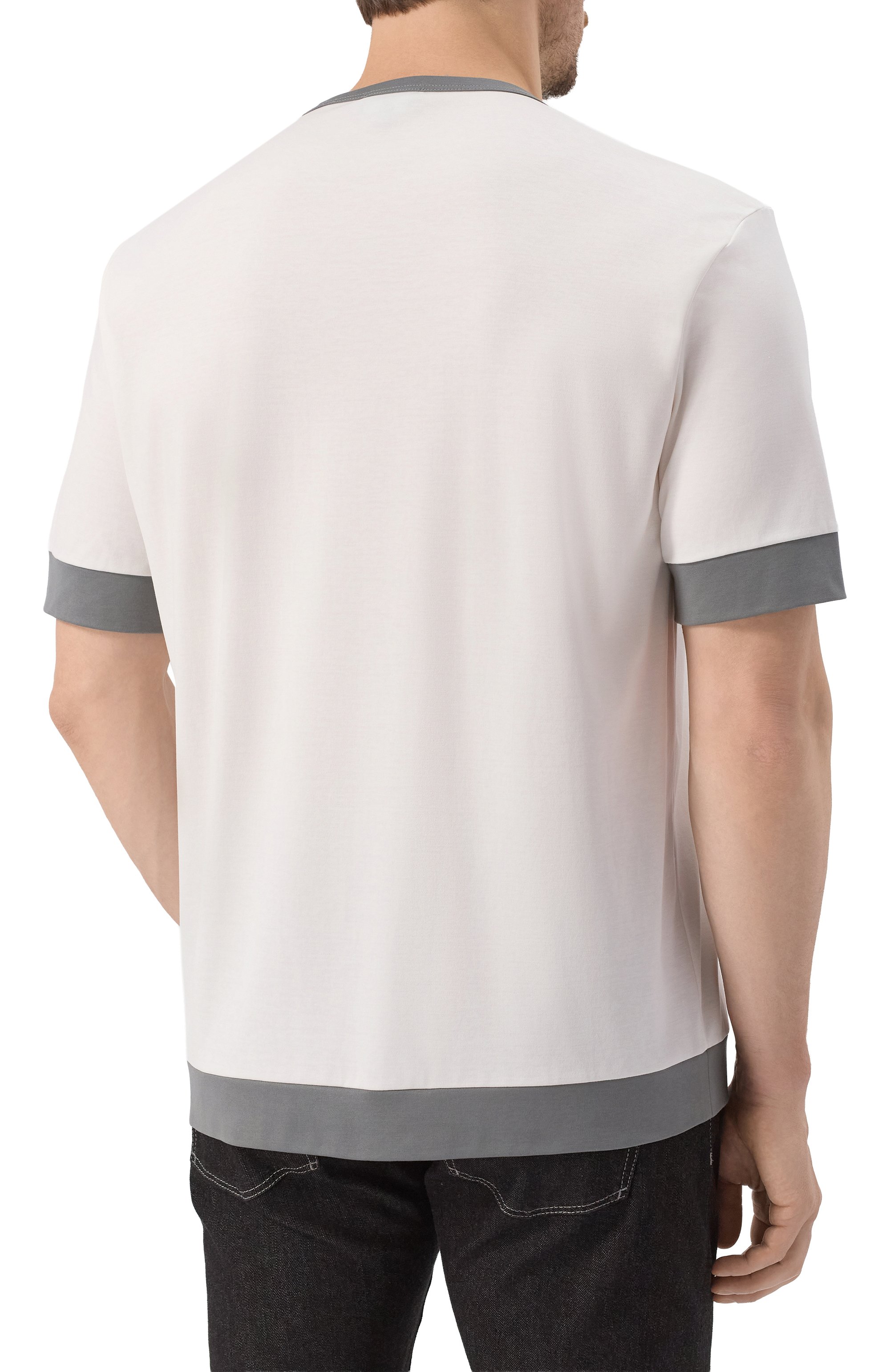 Хлопковая футболка GIORGIO ARMANI белого цвета по цене 55850 руб., арт. GM001948/TE10333, фото 4 Хлопковая футболка GIORGIO ARMANI, арт. GM001948/TE10333, фото 4