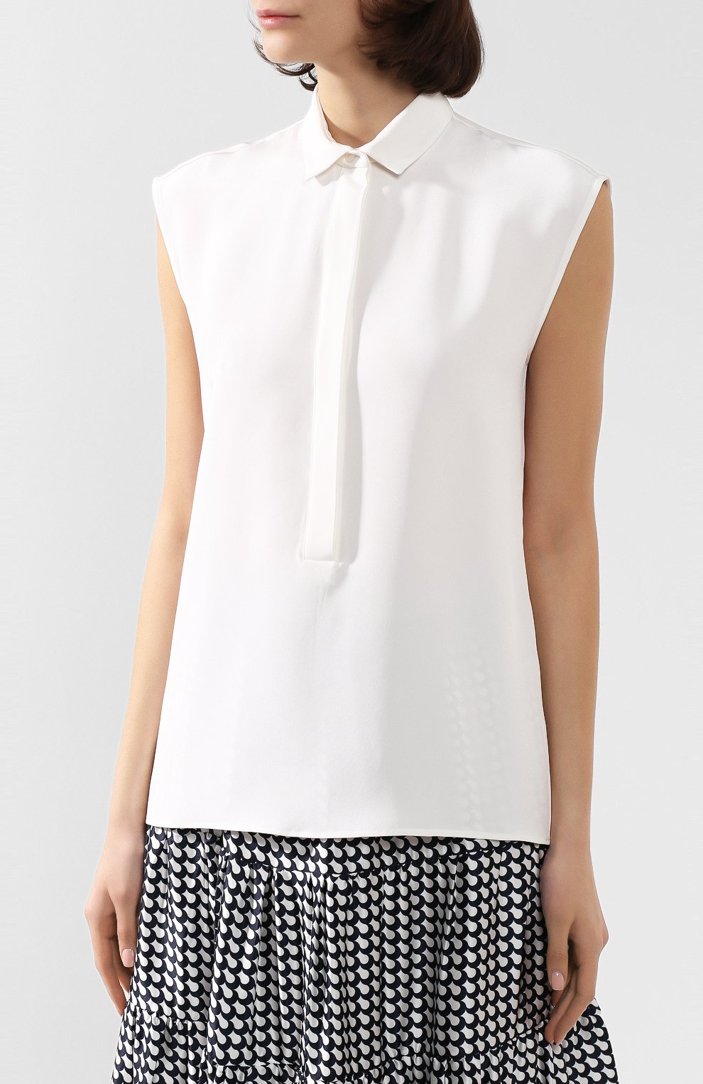 Шелковый топ KITON белого цвета по цене 124500 руб., арт. D48410K09S67, фото 3 Шелковый топ KITON, арт. D48410K09S67, фото 3