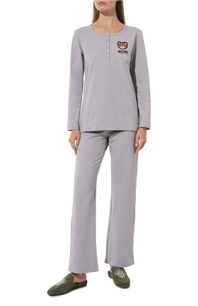 Хлопковая пижама MOSCHINO серого цвета по цене 23150 руб., арт. 232V6/A7889/4411, фото 2 Хлопковая пижама MOSCHINO, арт. 232V6/A7889/4411, фото 2