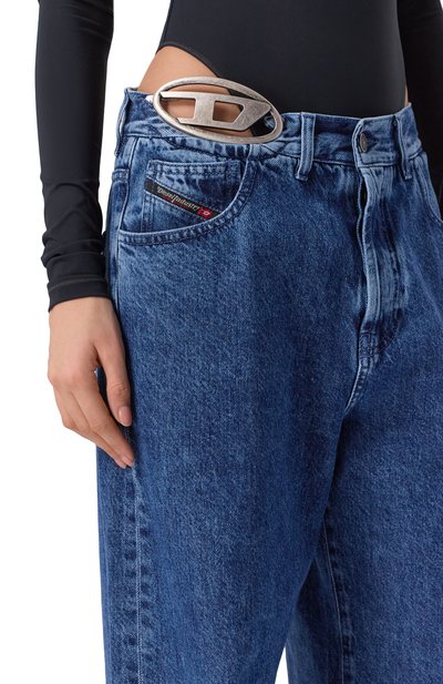 Джинсы 1996 d-sire DIESEL синего цвета по цене 48800 руб., арт. A21717/0ADCD, фото 5 Джинсы 1996 d-sire DIESEL, арт. A21717/0ADCD, фото 5