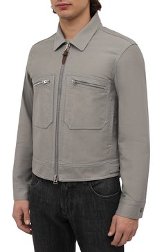 Мужская джинсовая куртка TOM FORD серого цвета, арт. BZ028/TF0301 | Фото 3 (Кросс-КТ: Куртка, Деним; Рукава: Длинные; Материал сплава: Проставлено; Материал внешний: Хлопок, Деним; Драгоценные камни: Проставлено; Длина (верхняя одежда): Короткие; Стили: Кэжуэл)