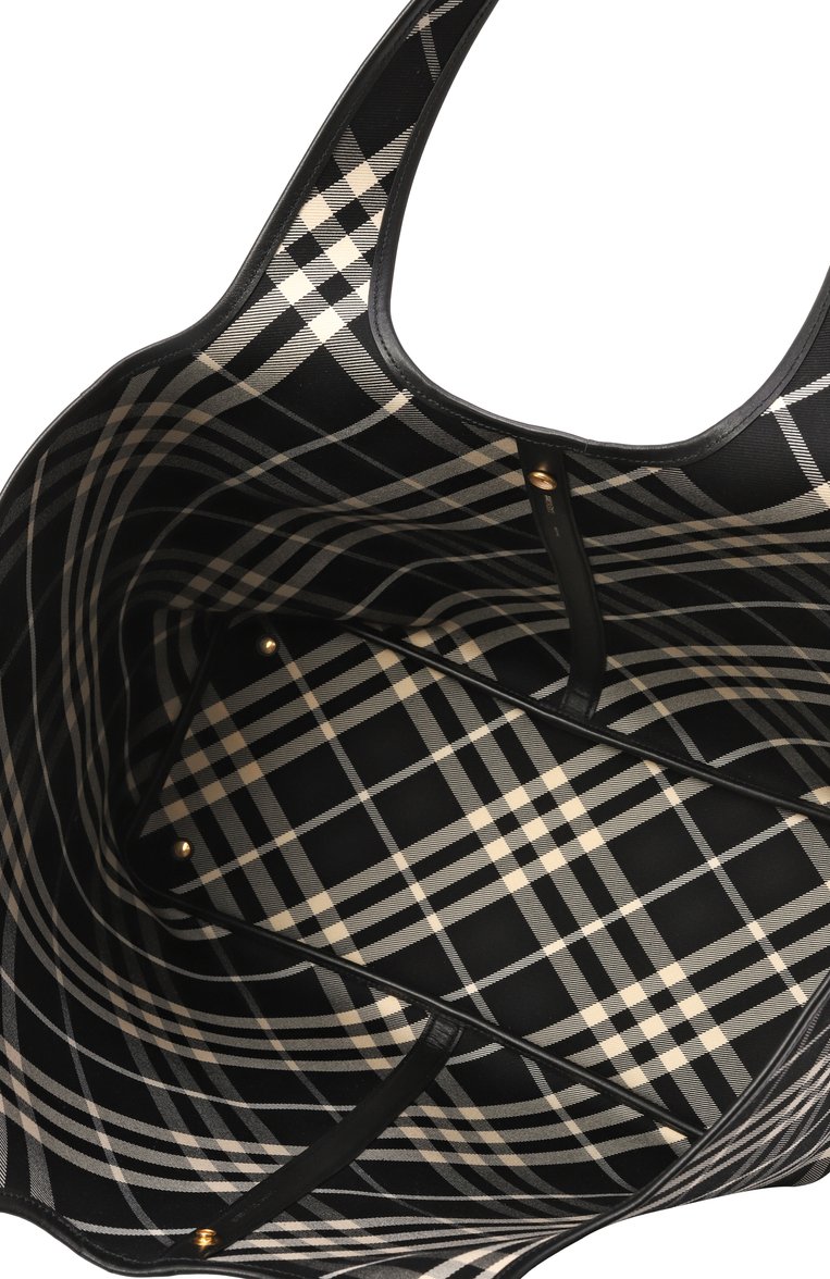 Женская сумка-тоут BURBERRY черно-белого цвета, арт. 8093978 | Фото 5 (Материал: Текстиль; Драгоценные камни: Проставлено; Материал сплава: Проставлено; Размер: large)