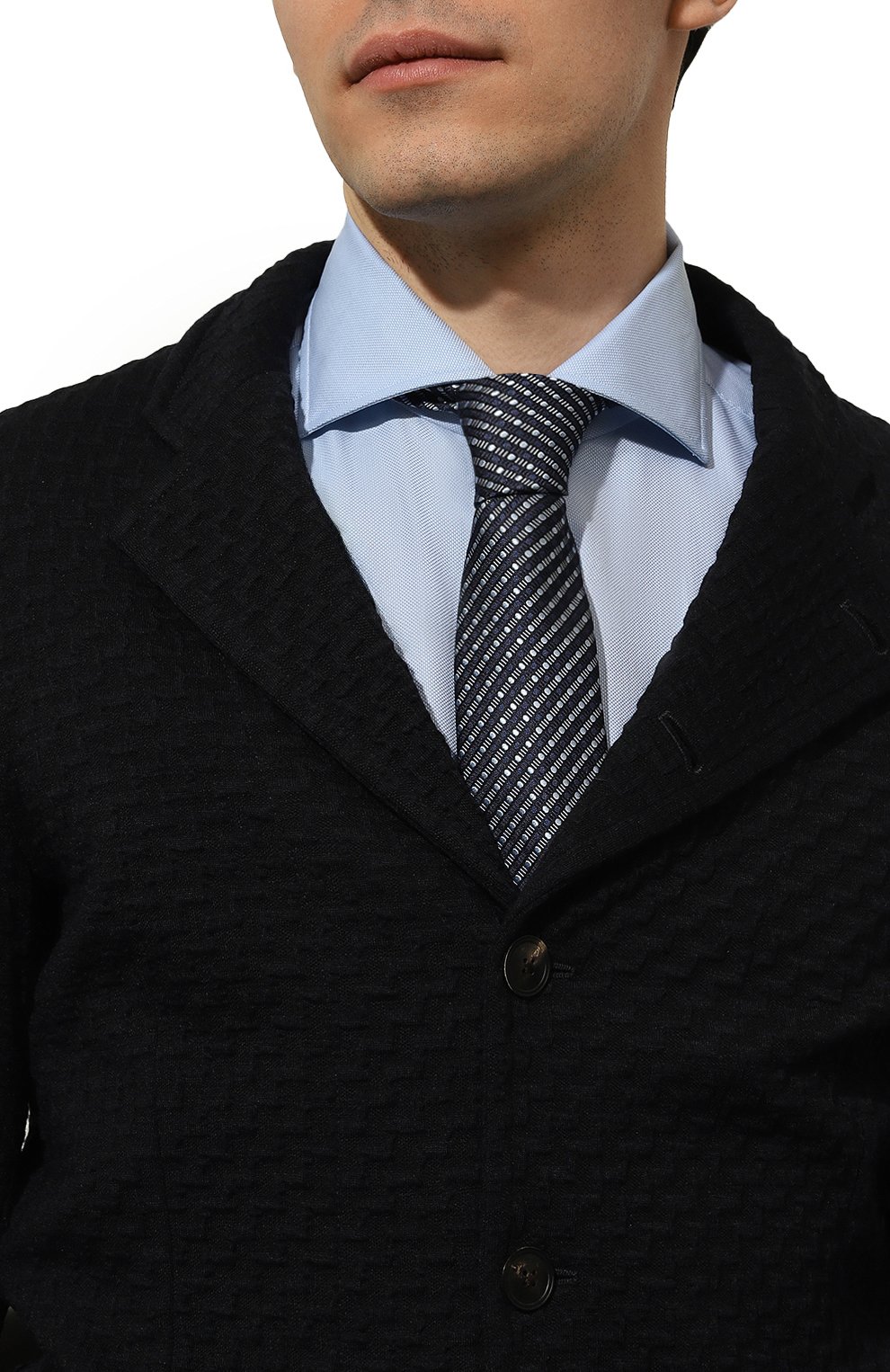 Шелковый галстук GIORGIO ARMANI темно-синего цвета по цене 19950 руб., арт. 360054/4R937, фото 2 Шелковый галстук GIORGIO ARMANI, арт. 360054/4R937, фото 2